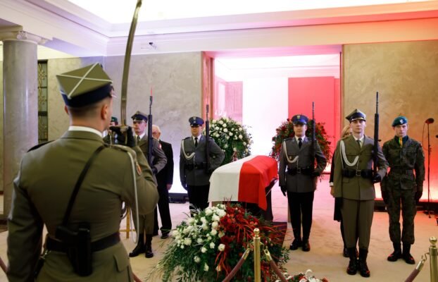 Uroczystości pogrzebowe premiera Jana Olszewskiego
